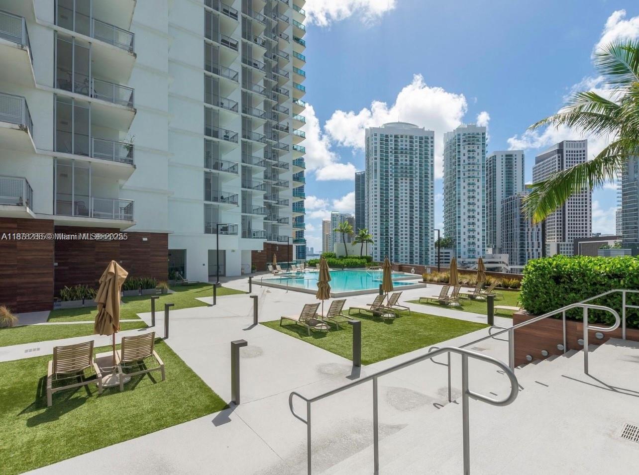 350 S Miami Ave #3409, Miami FL 33130