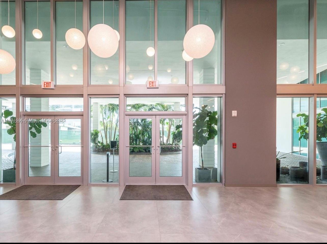 350 S Miami Ave #3409, Miami FL 33130
