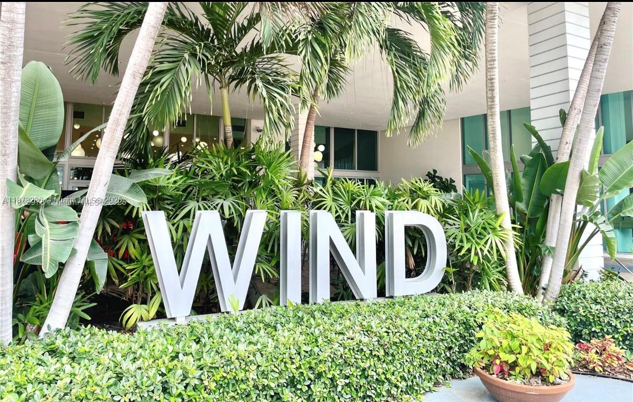 350 S Miami Ave #3409, Miami FL 33130