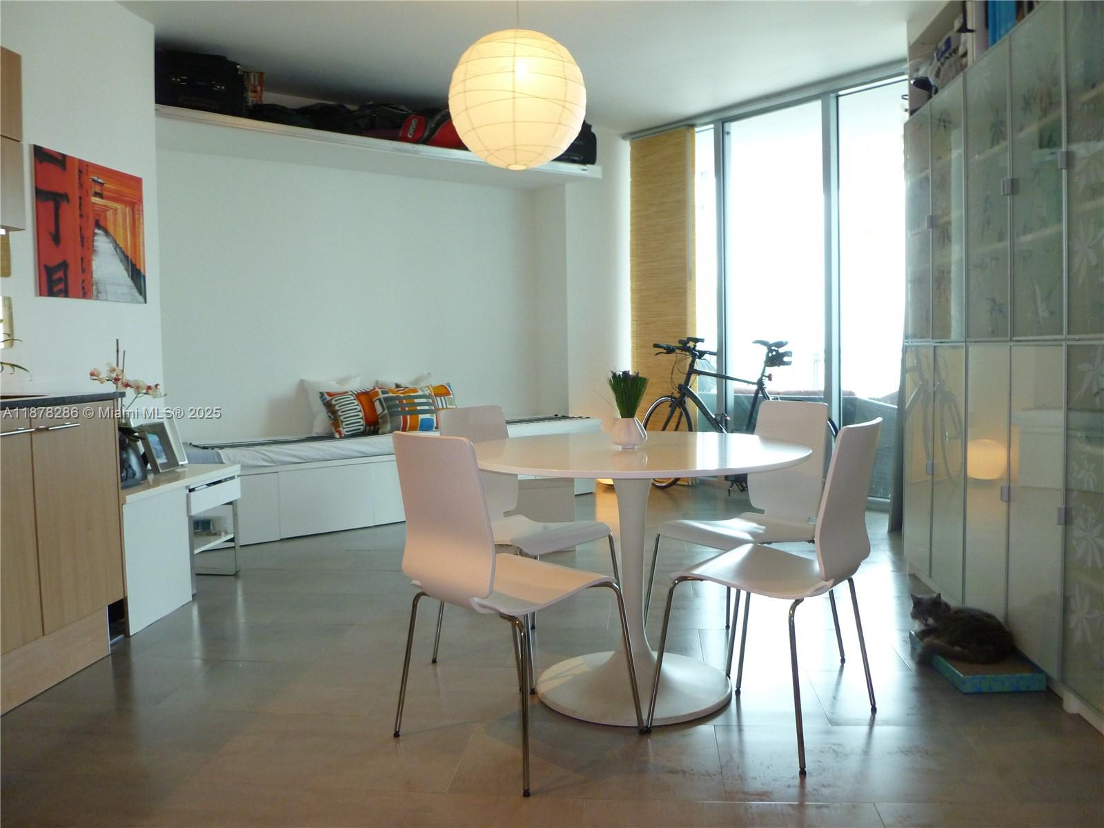 350 S Miami Ave #3409, Miami FL 33130