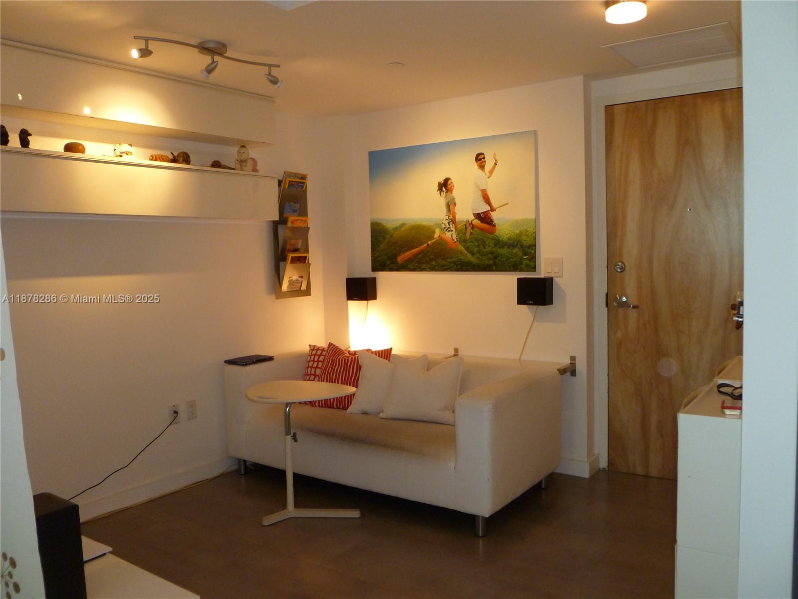 350 S Miami Ave #3409, Miami FL 33130