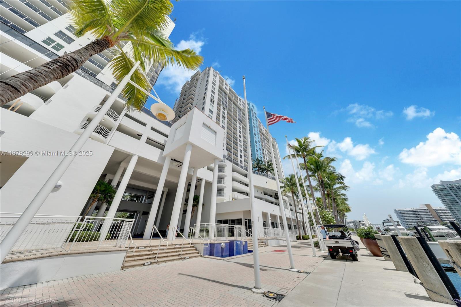 1800 W Sunset Harbour Dr #1006, Miami Beach FL 33139
