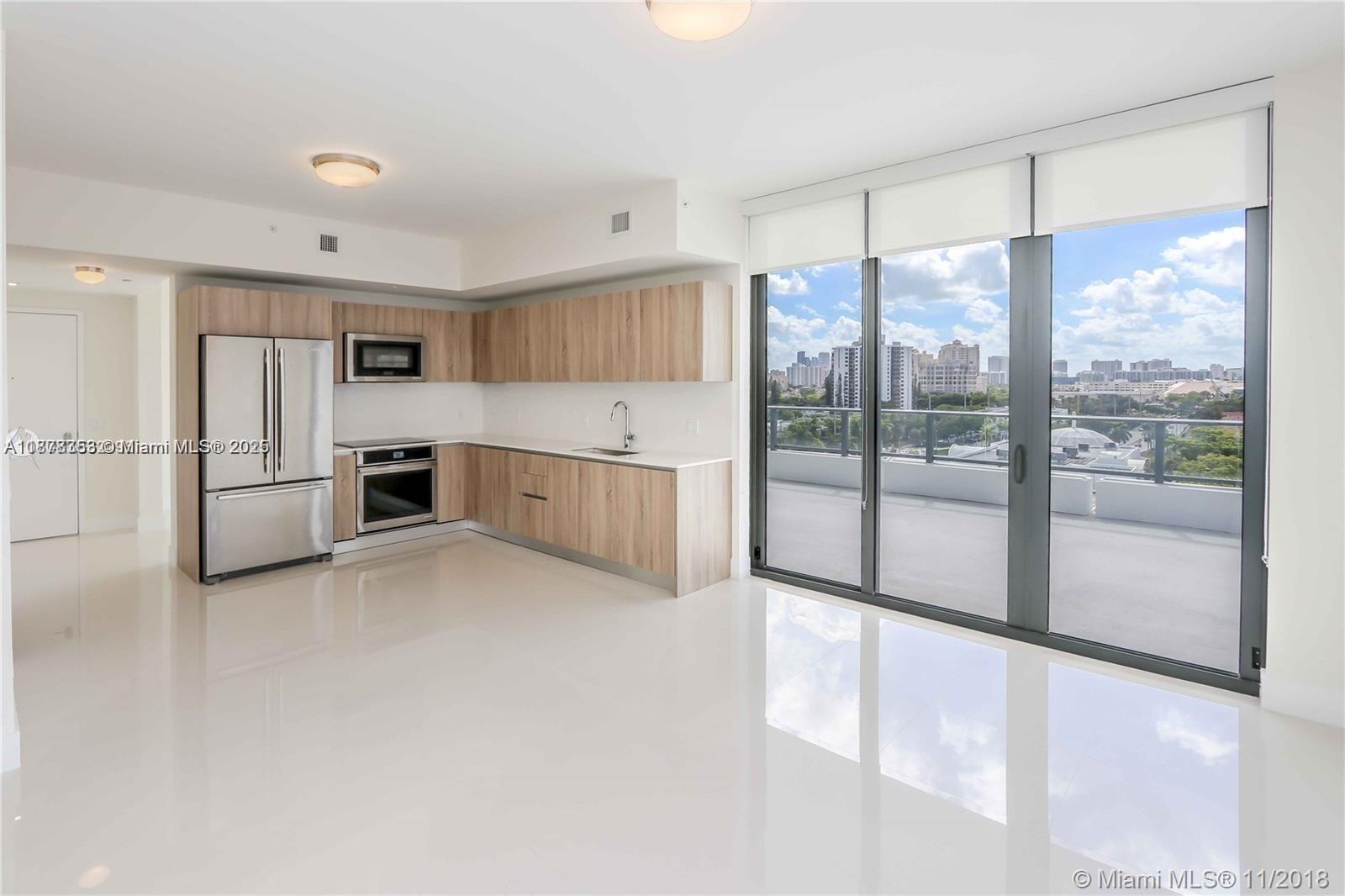 2960 NE 207th St #901+Den, Aventura FL 33180
