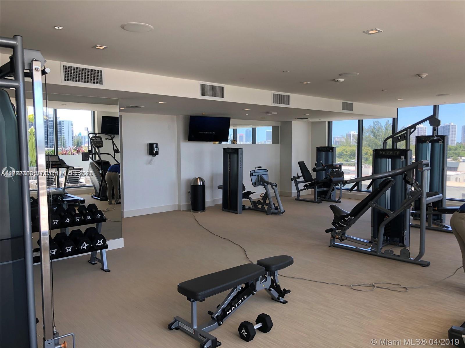 2960 NE 207th St #901+Den, Aventura FL 33180