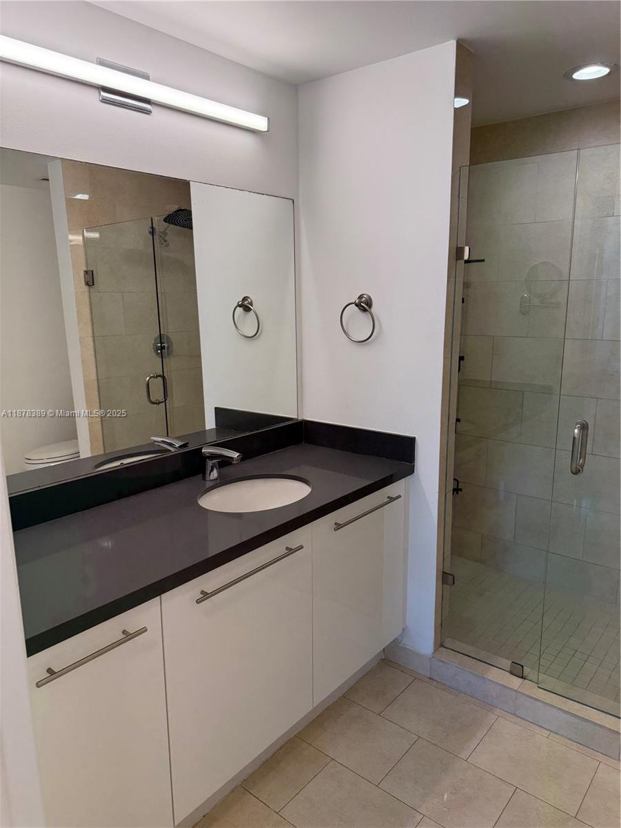 90 SW 3rd St #2103, Miami FL 33130