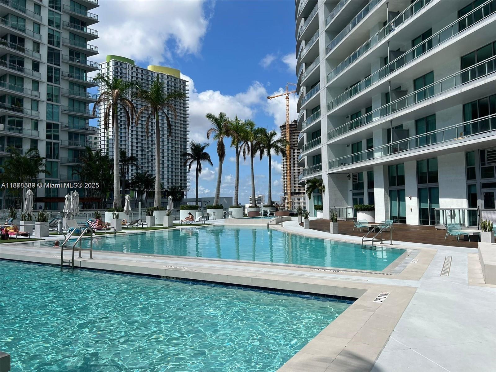 90 SW 3rd St #2103, Miami FL 33130
