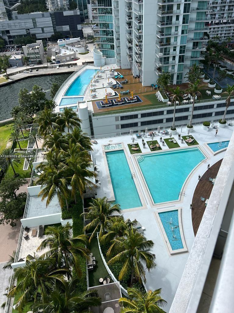 90 SW 3rd St #2103, Miami FL 33130