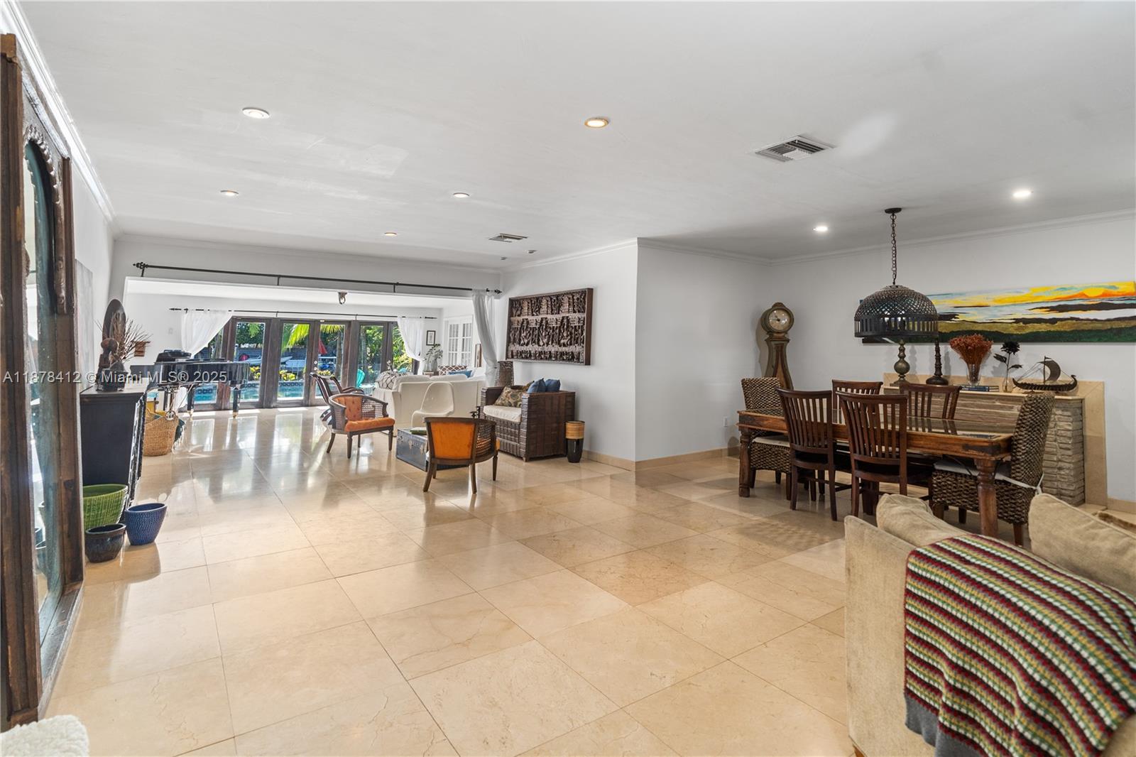 1710 Cleveland Rd, Miami Beach FL 33141