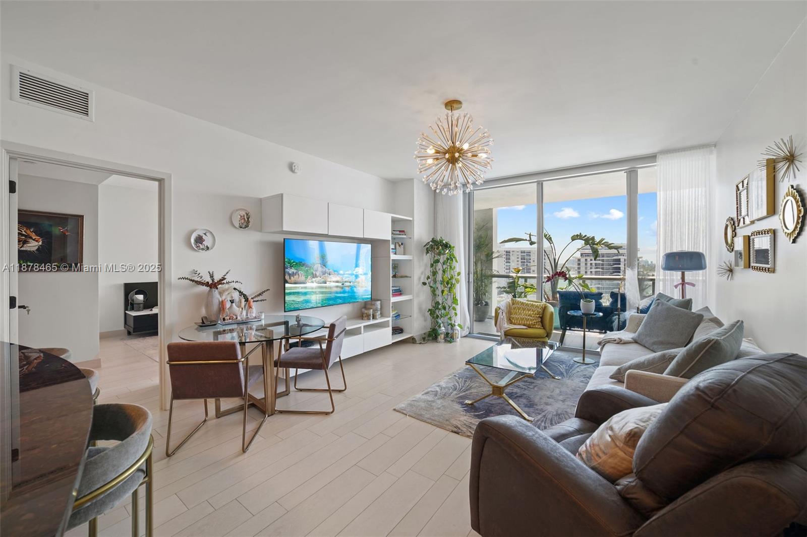 6799 Collins Ave #1006, Miami Beach FL 33141