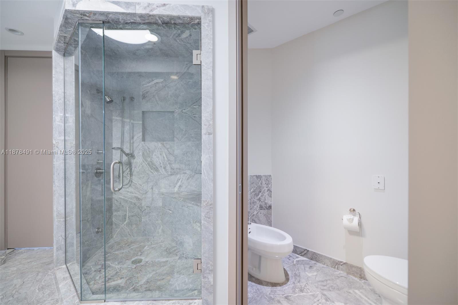 16051 Collins Ave #2102, Sunny Isles Beach FL 33160
