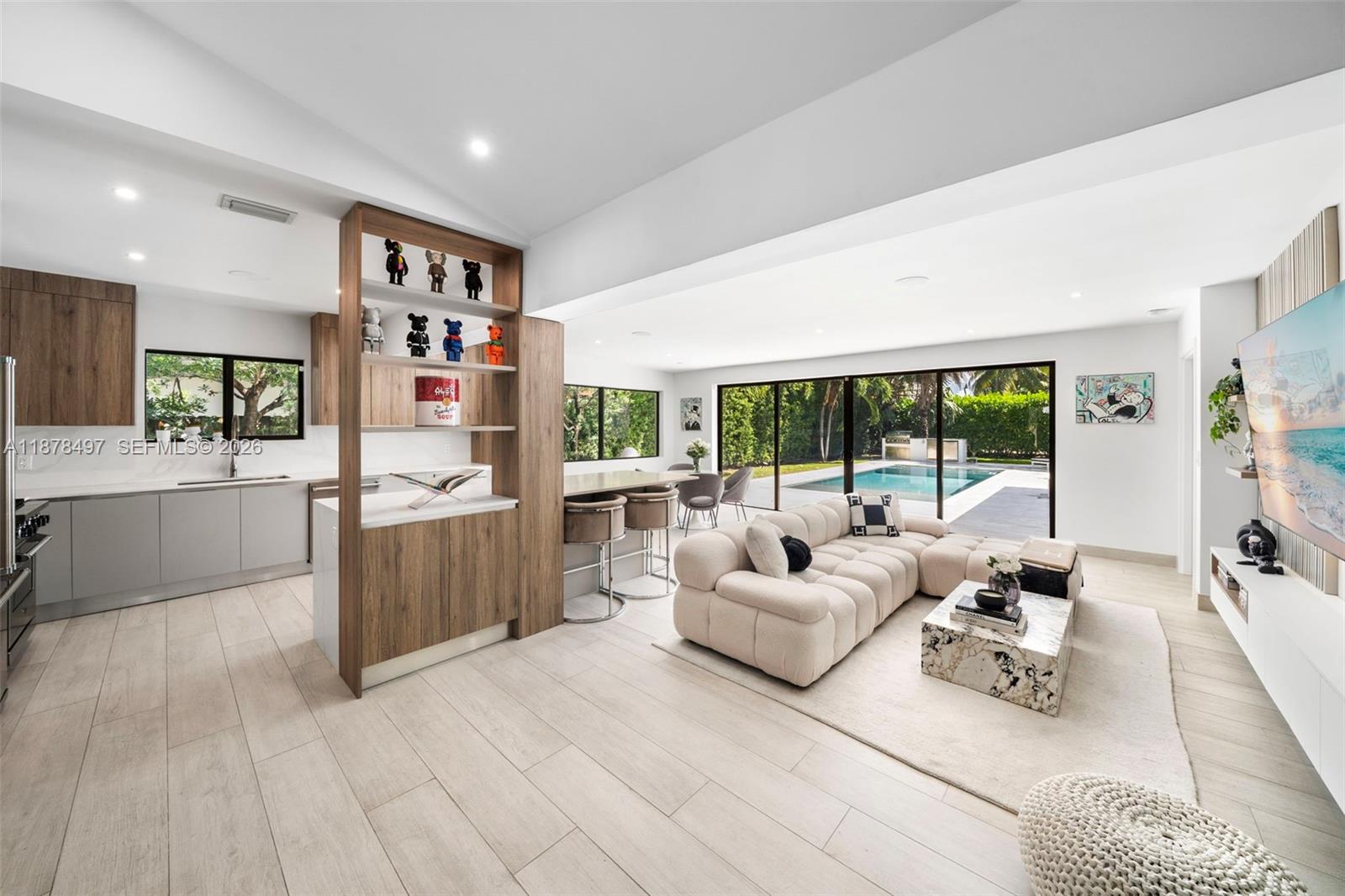 8033 Noremac Ave, Miami Beach FL 33141