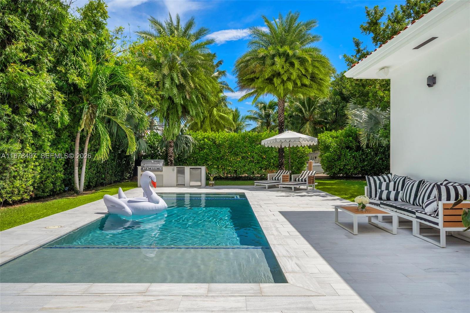 8033 Noremac Ave, Miami Beach FL 33141
