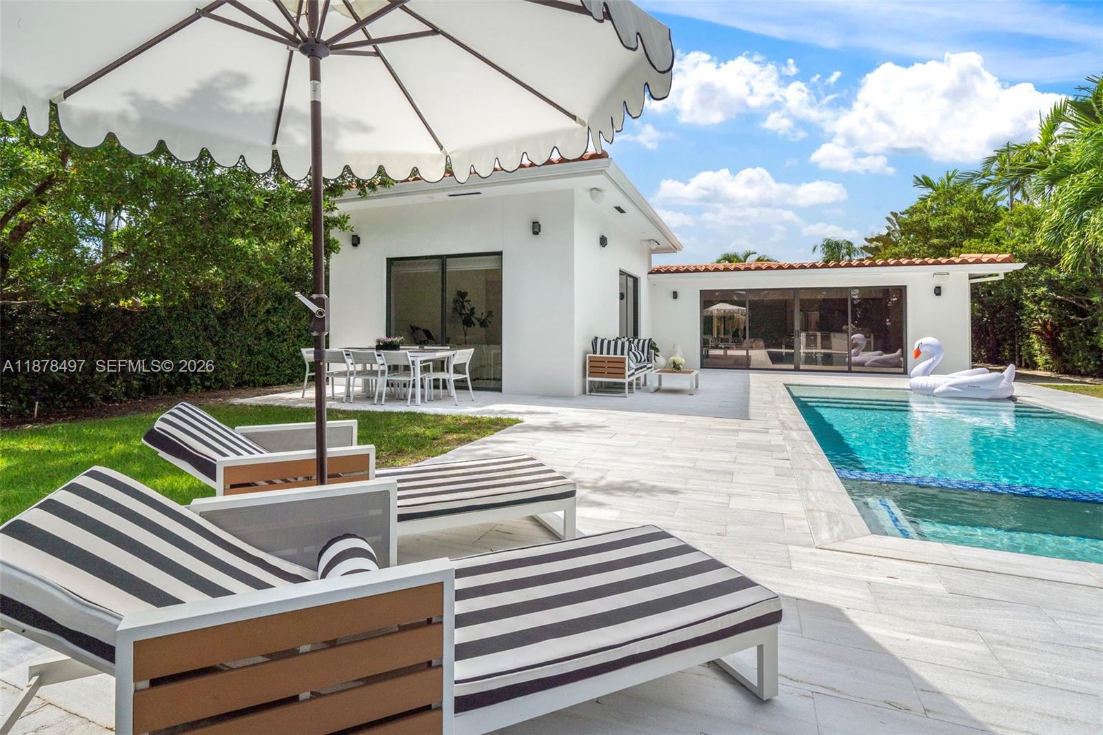 8033 Noremac Ave, Miami Beach FL 33141