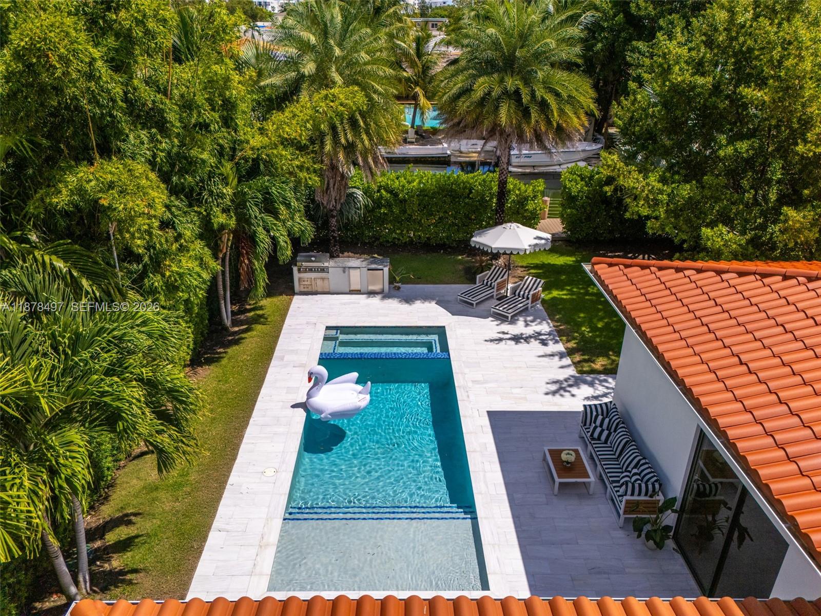 8033 Noremac Ave, Miami Beach FL 33141