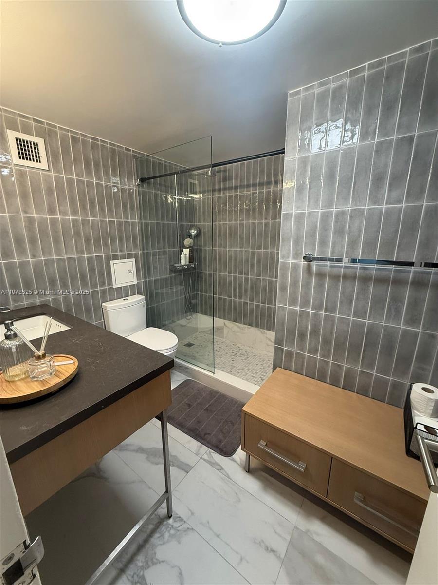 1200 West Ave #710, Miami Beach FL 33139
