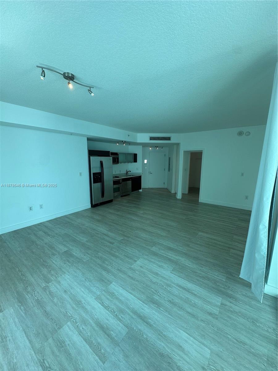 1900 N Bayshore Dr #2305, Miami FL 33132