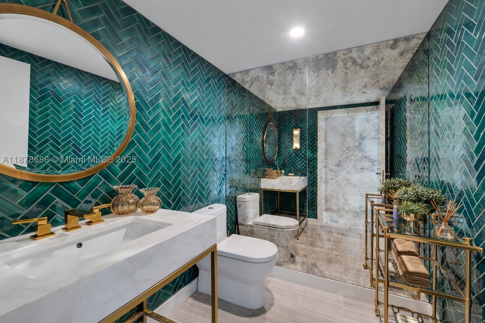 4701 N Meridian Ave #222, Miami Beach FL 33140