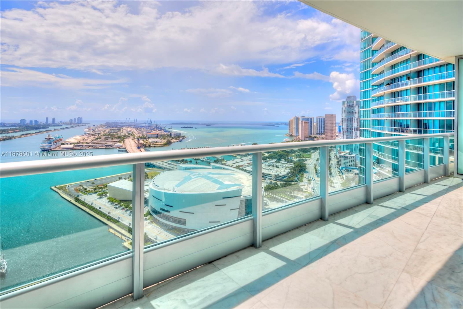 900 Biscayne Blvd #4003, Miami FL 33132