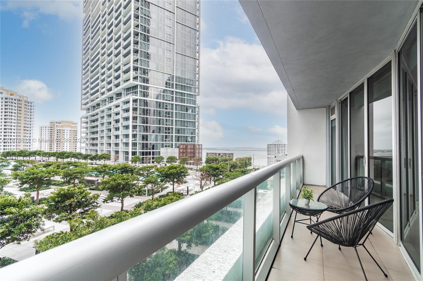 485 Brickell Ave #1601, Miami FL 33131