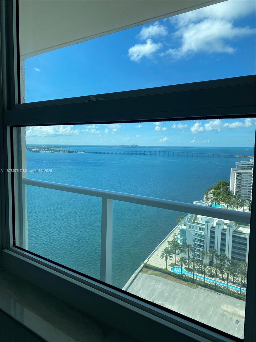 1155 Brickell Bay Dr #2405, Miami FL 33131