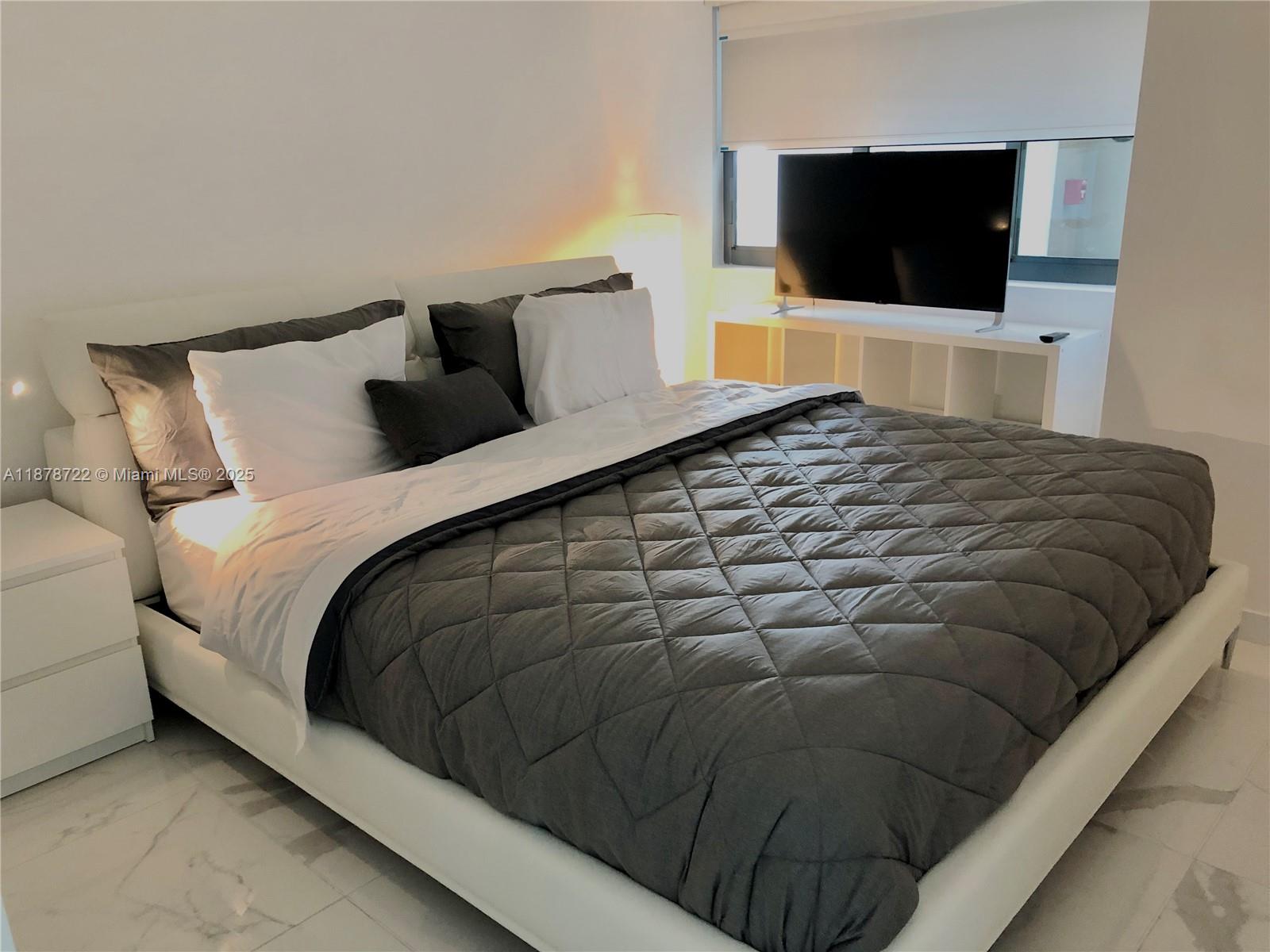 480 NE 31st St #2806, Miami FL 33137