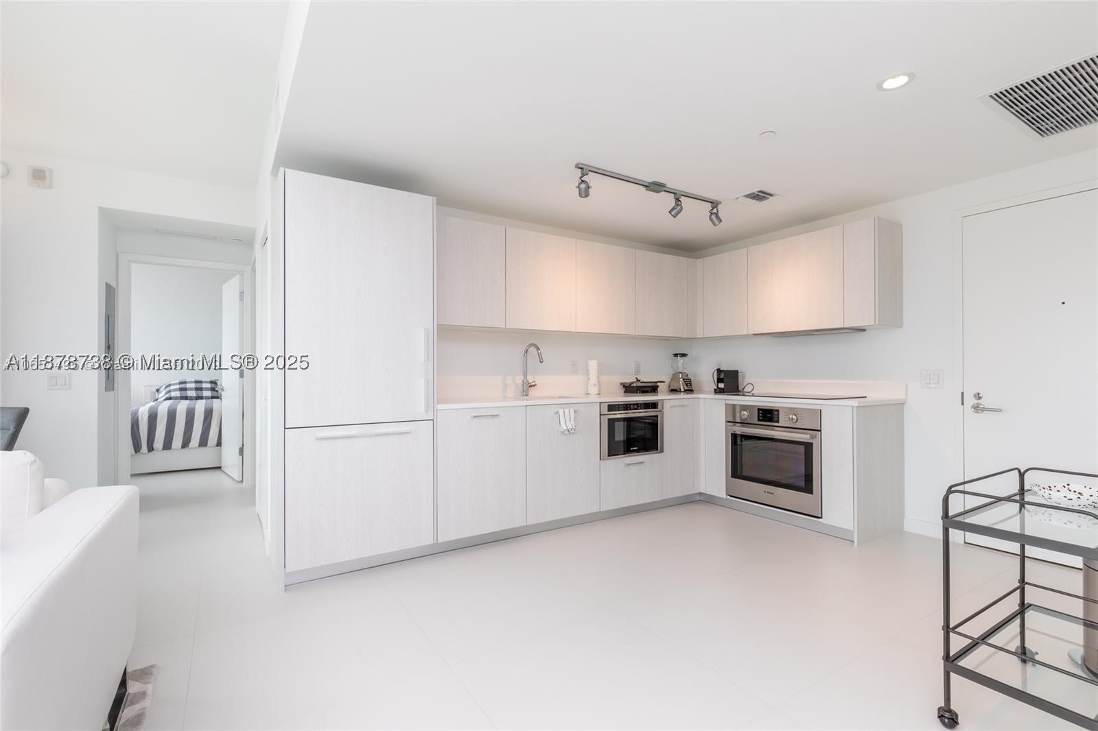 501 NE 31 street #1709, Miami FL 33137