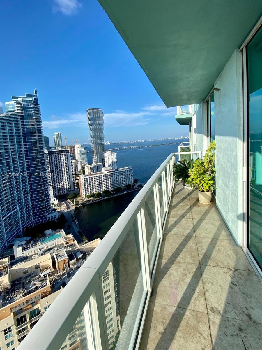 1900 N Bayshore Dr #3312, Miami FL 33132