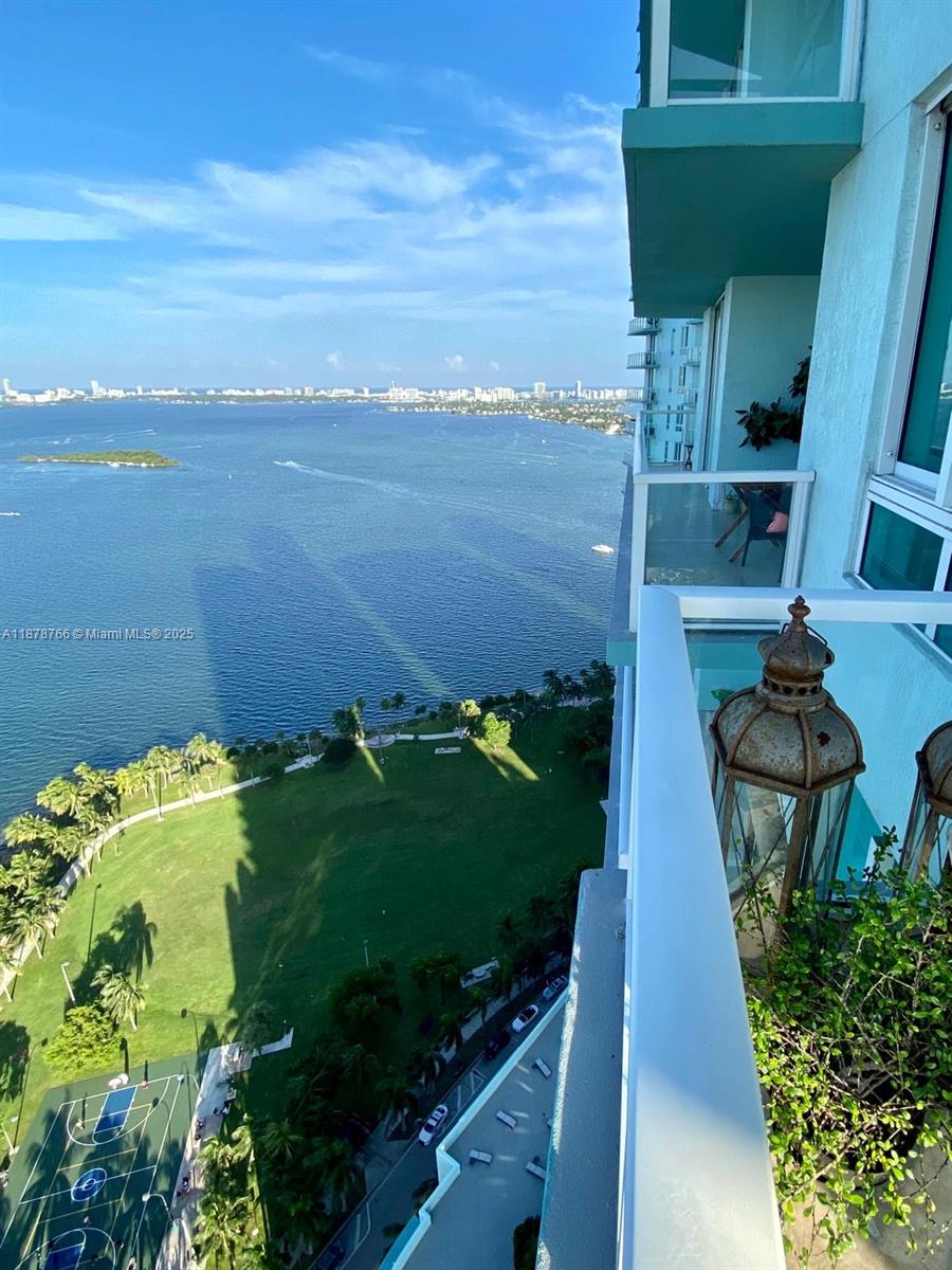 1900 N Bayshore Dr #3312, Miami FL 33132