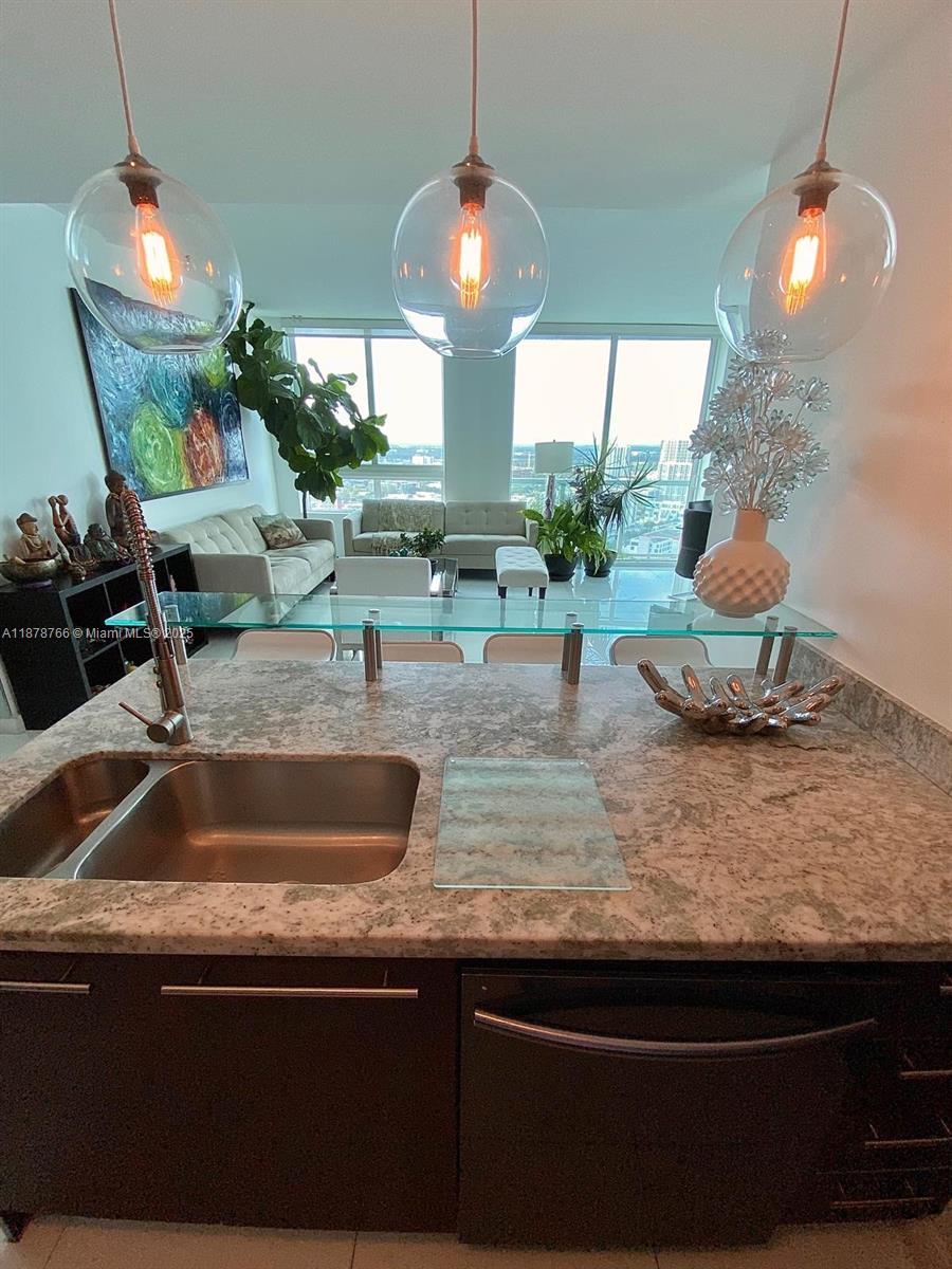 1900 N Bayshore Dr #3312, Miami FL 33132