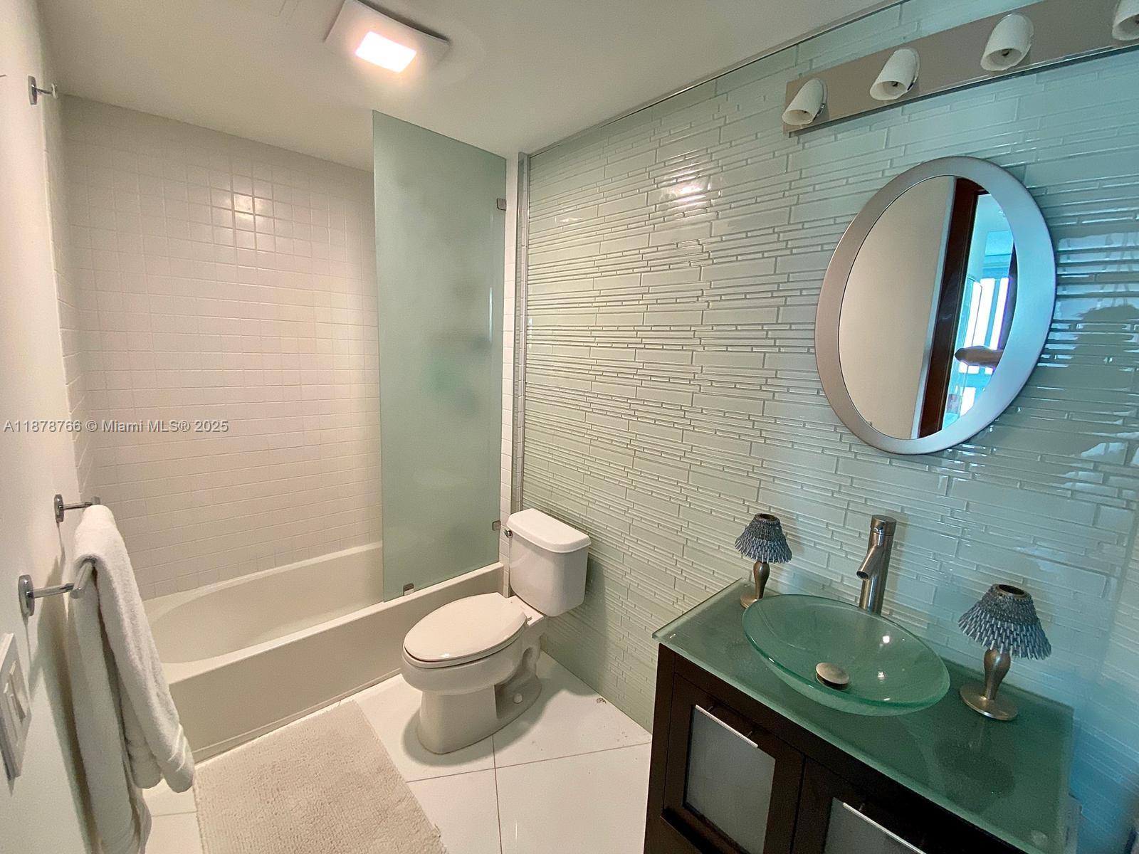 1900 N Bayshore Dr #3312, Miami FL 33132