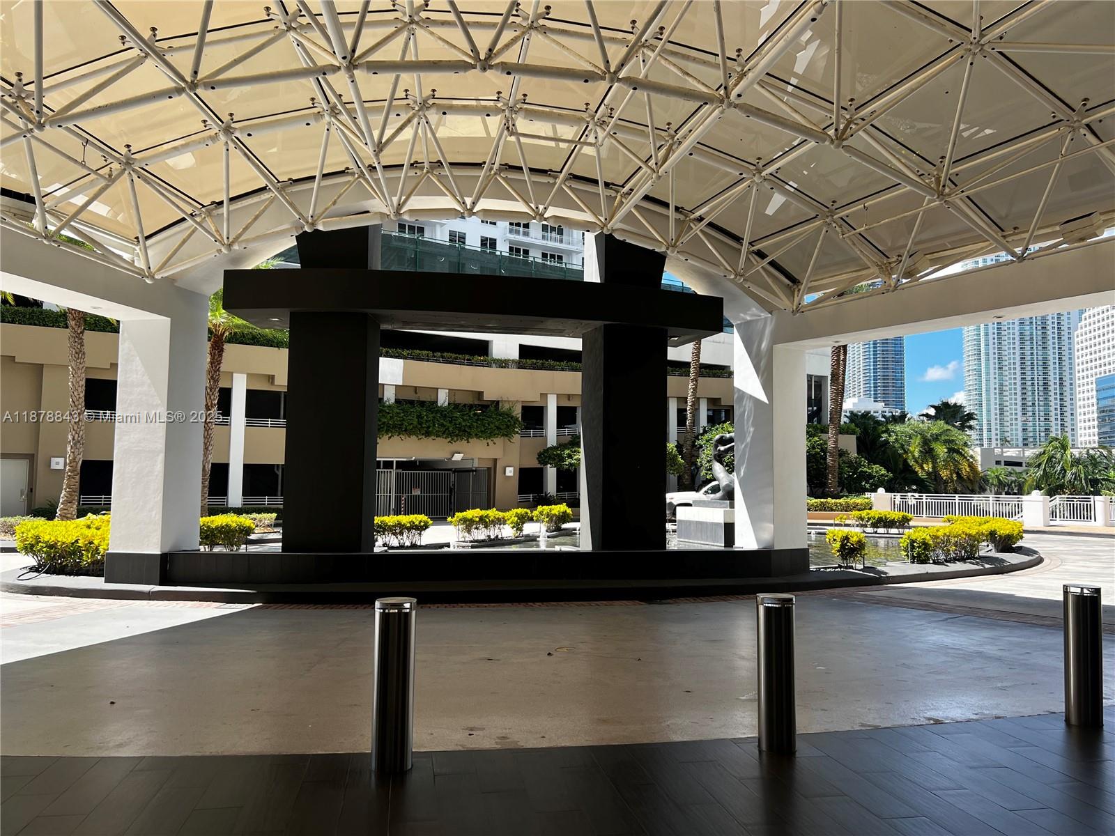 901 Brickell Key Blvd #3702, Miami FL 33131