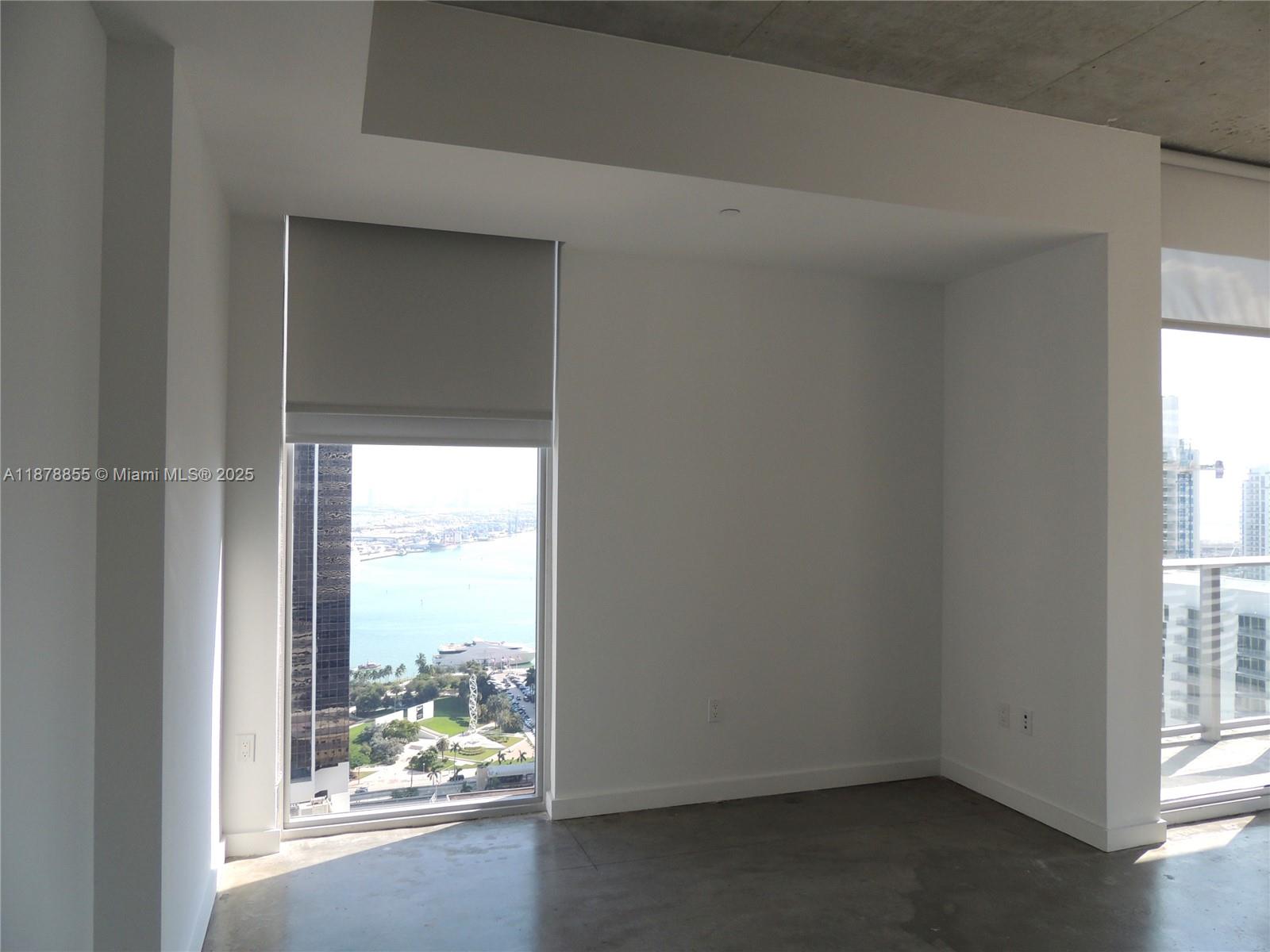 151 SE 1st St #3301, Miami FL 33131