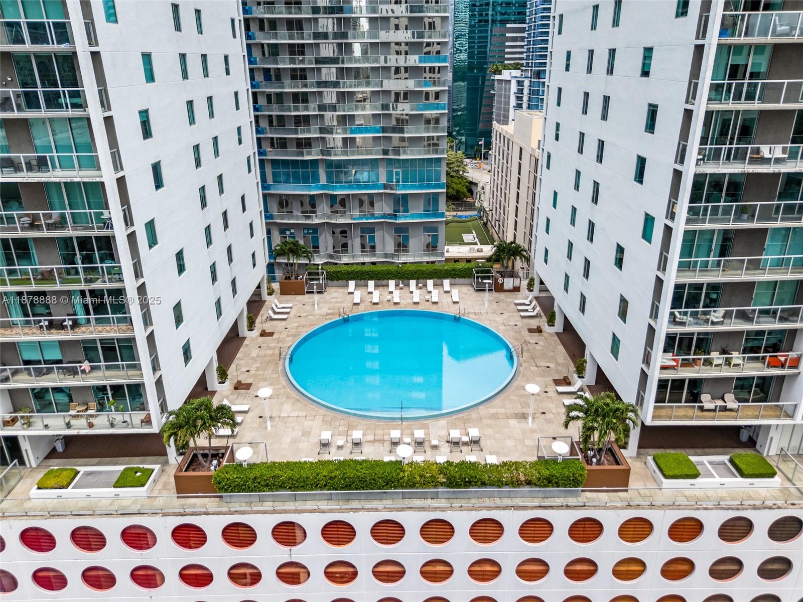 55 SE 6th St #1908, Miami FL 33131