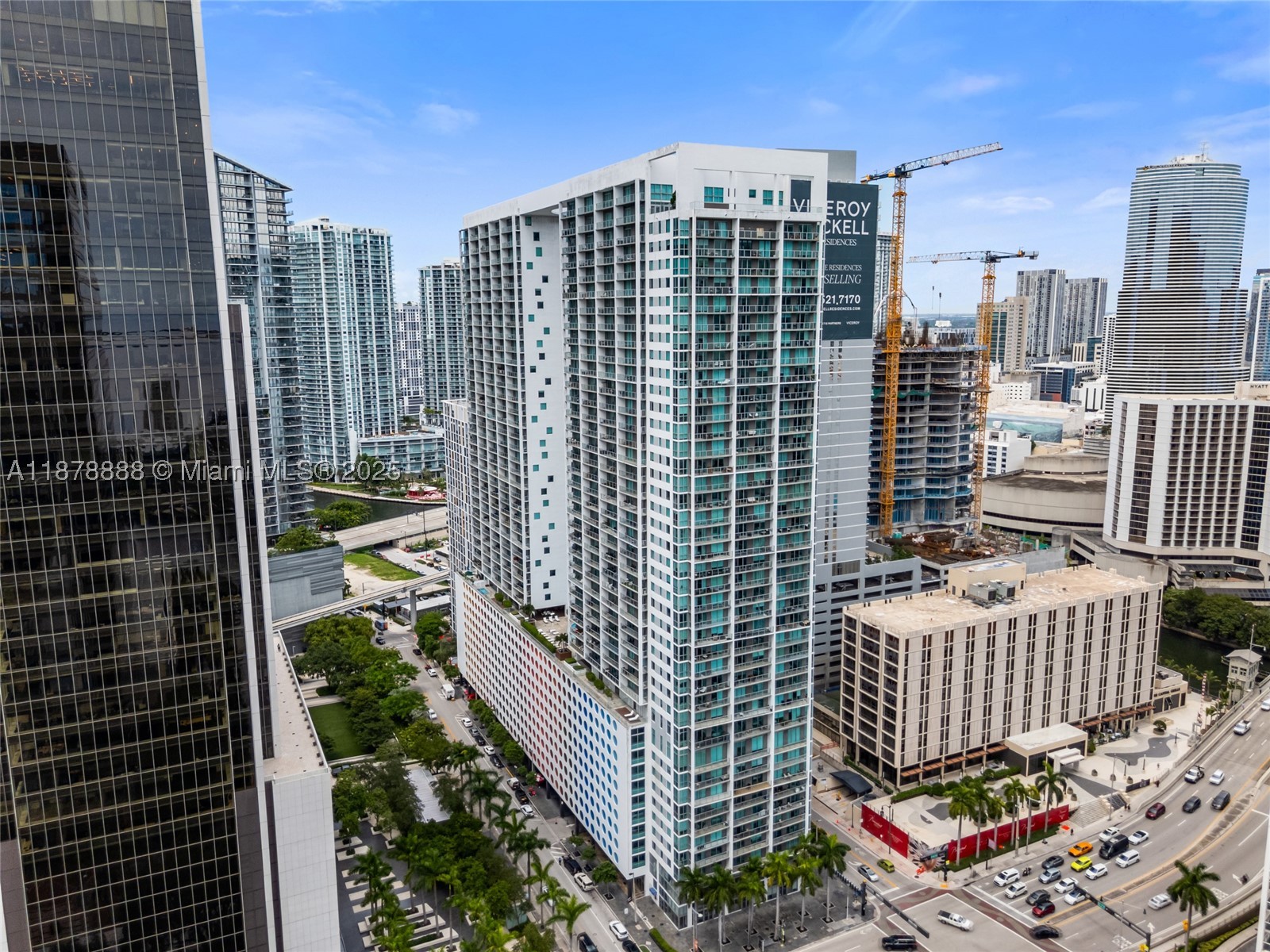 55 SE 6th St #1908, Miami FL 33131