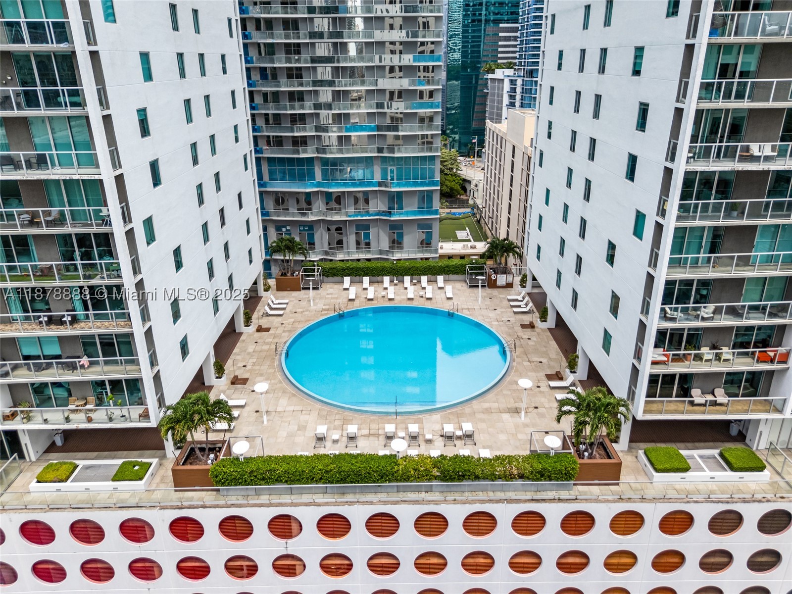 55 SE 6th St #1908, Miami FL 33131