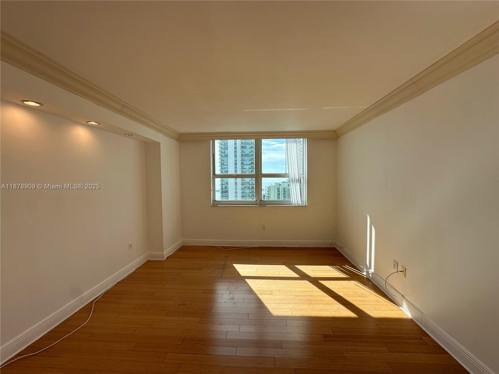 1155 Brickell Bay Dr #3303, Miami FL 33131