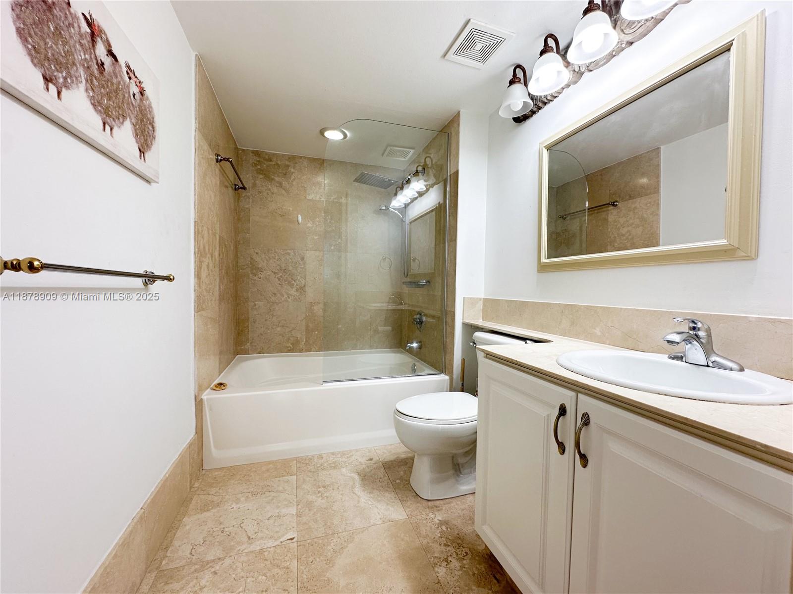 1155 Brickell Bay Dr #3303, Miami FL 33131