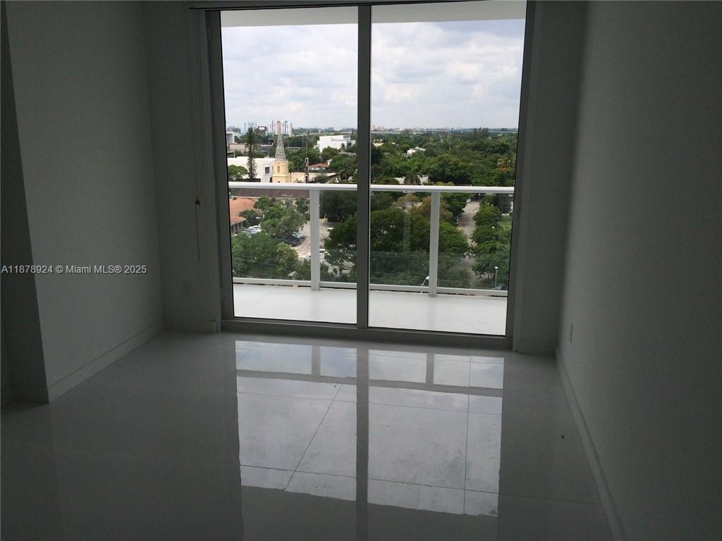 4250 Biscayne Blvd #915, Miami FL 33137