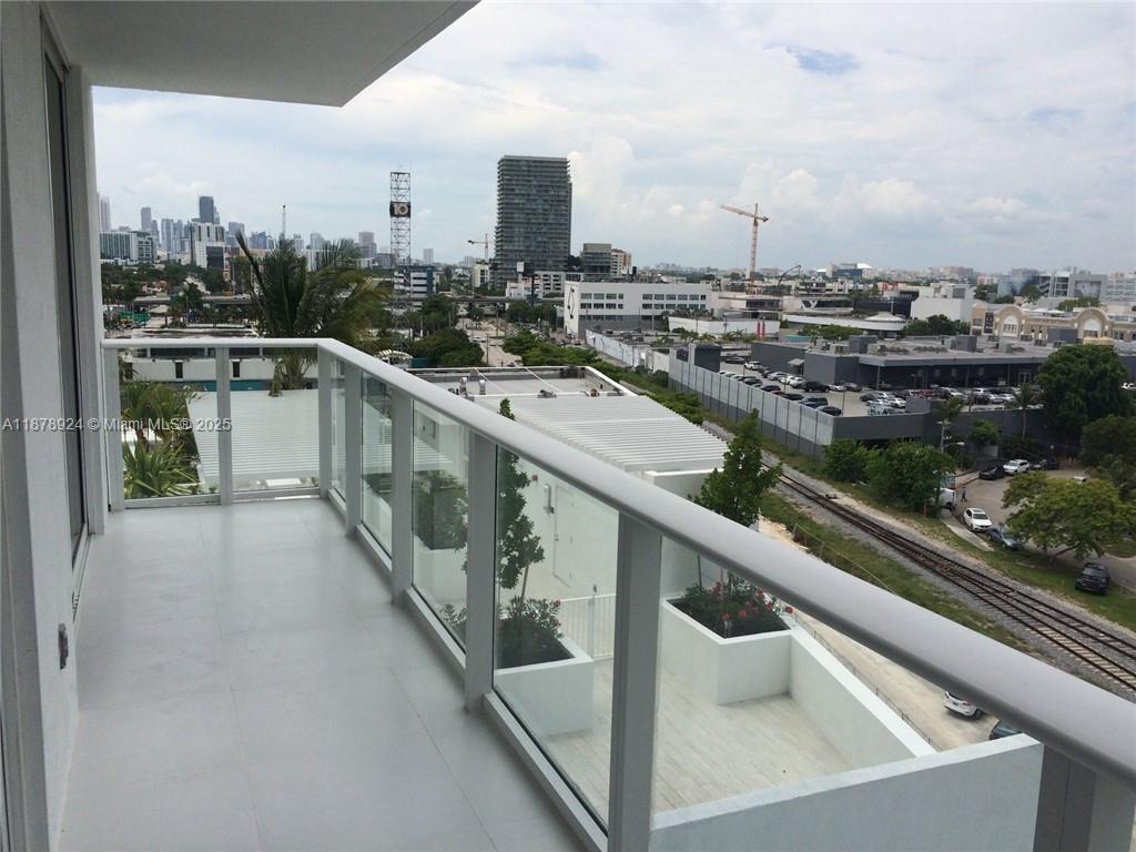 4250 Biscayne Blvd #915, Miami FL 33137