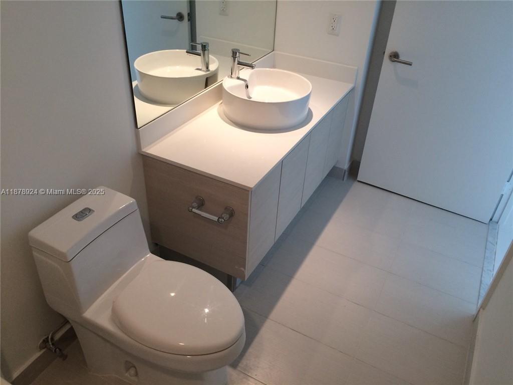 4250 Biscayne Blvd #915, Miami FL 33137
