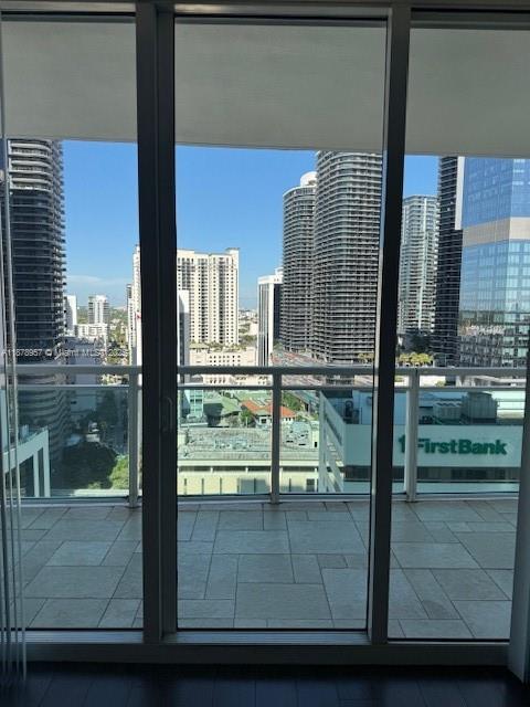 951 Brickell Ave #2307, Miami FL 33131