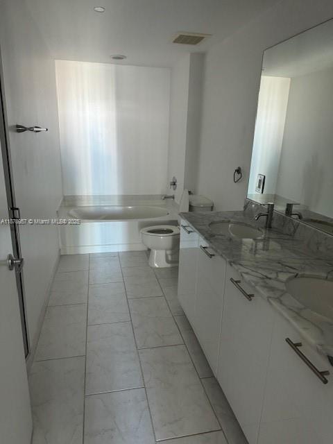 951 Brickell Ave #2307, Miami FL 33131