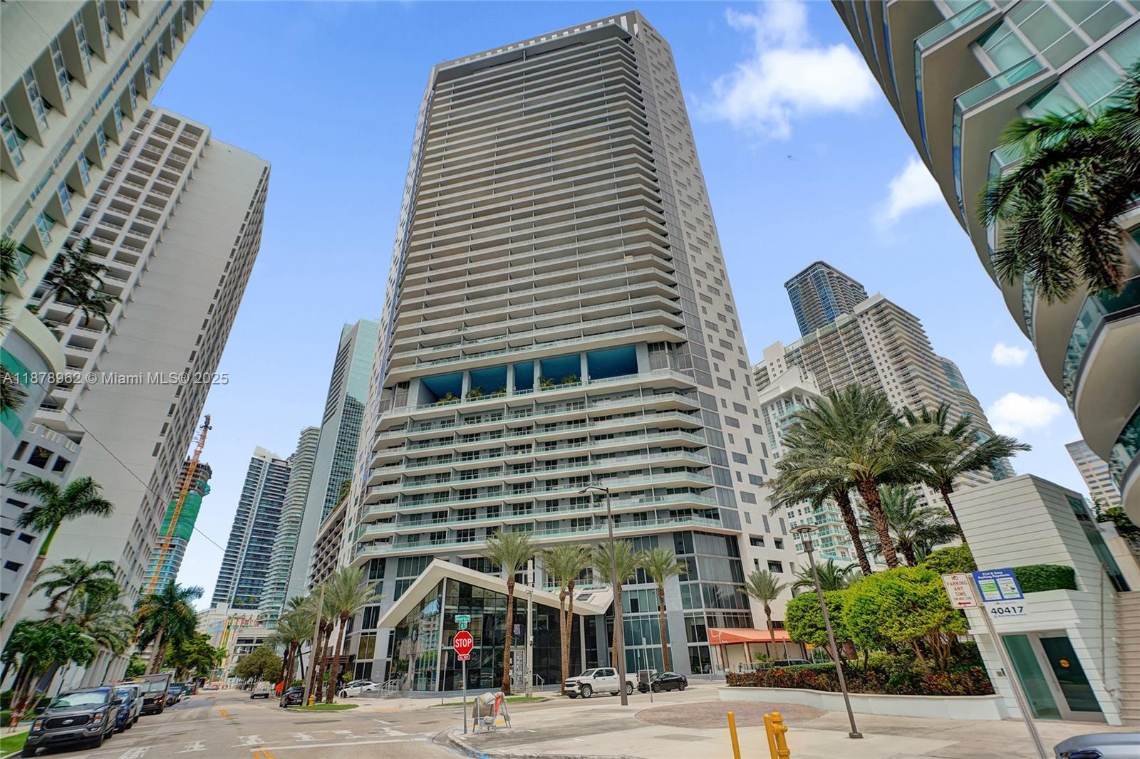 1300 Brickell Bay Dr #3902, Miami FL 33131