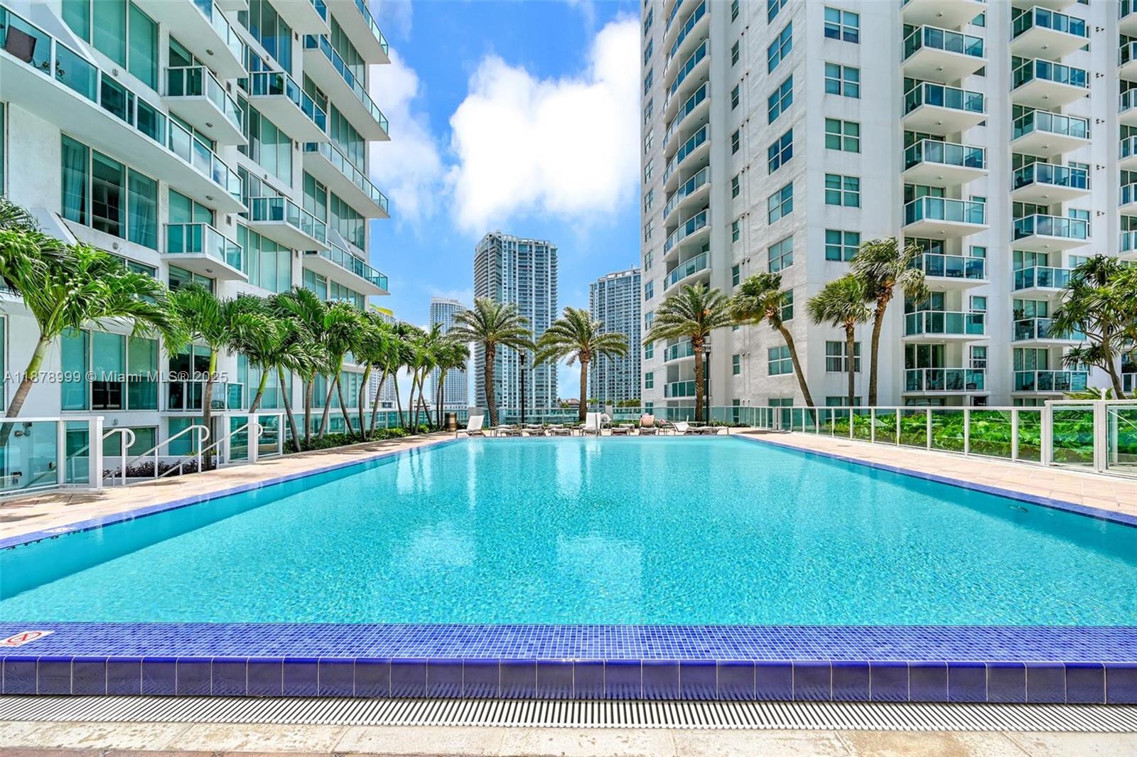 41 SE 5th St #517, Miami FL 33131