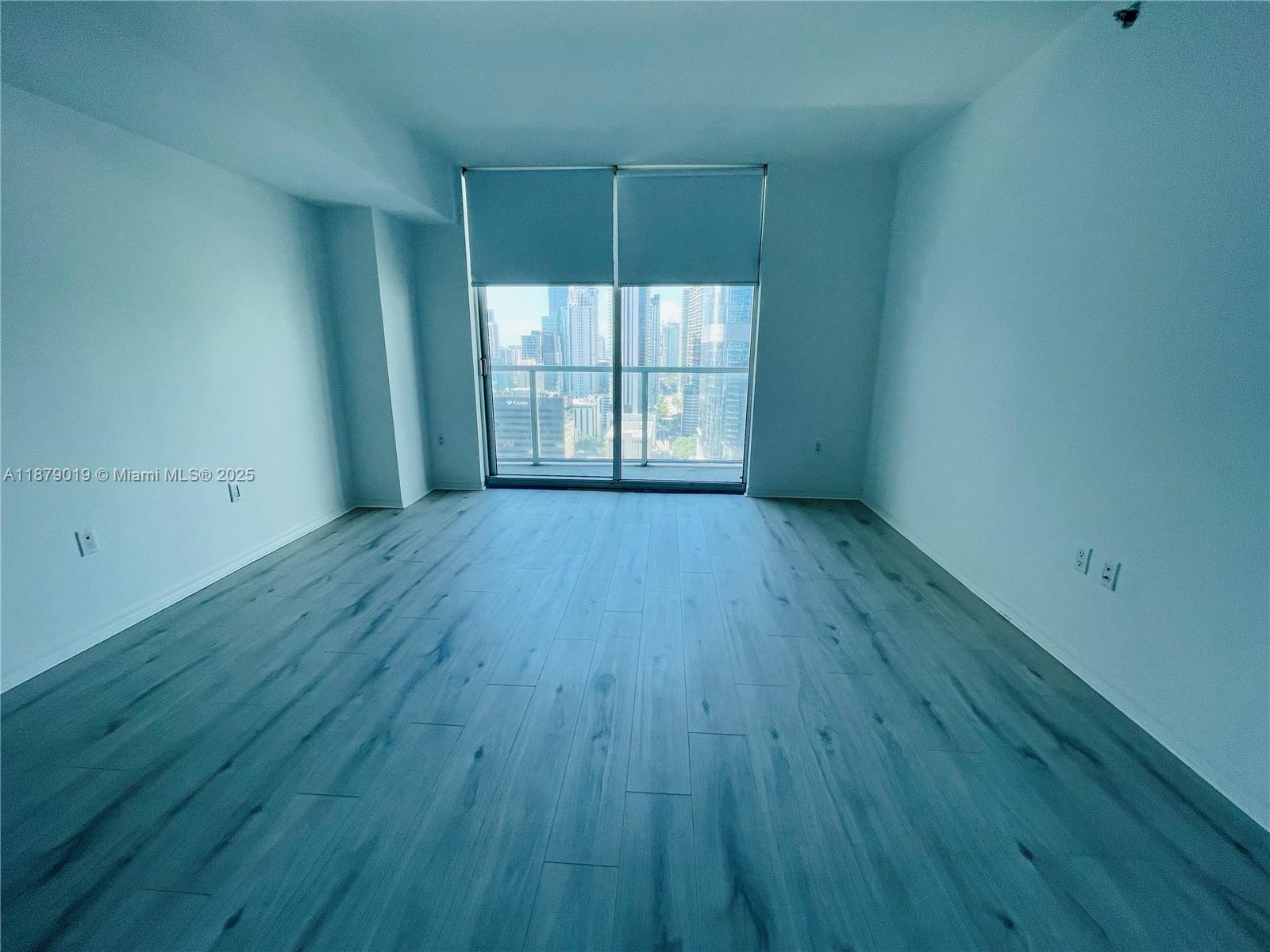 55 SE 6th St #3104, Miami FL 33131