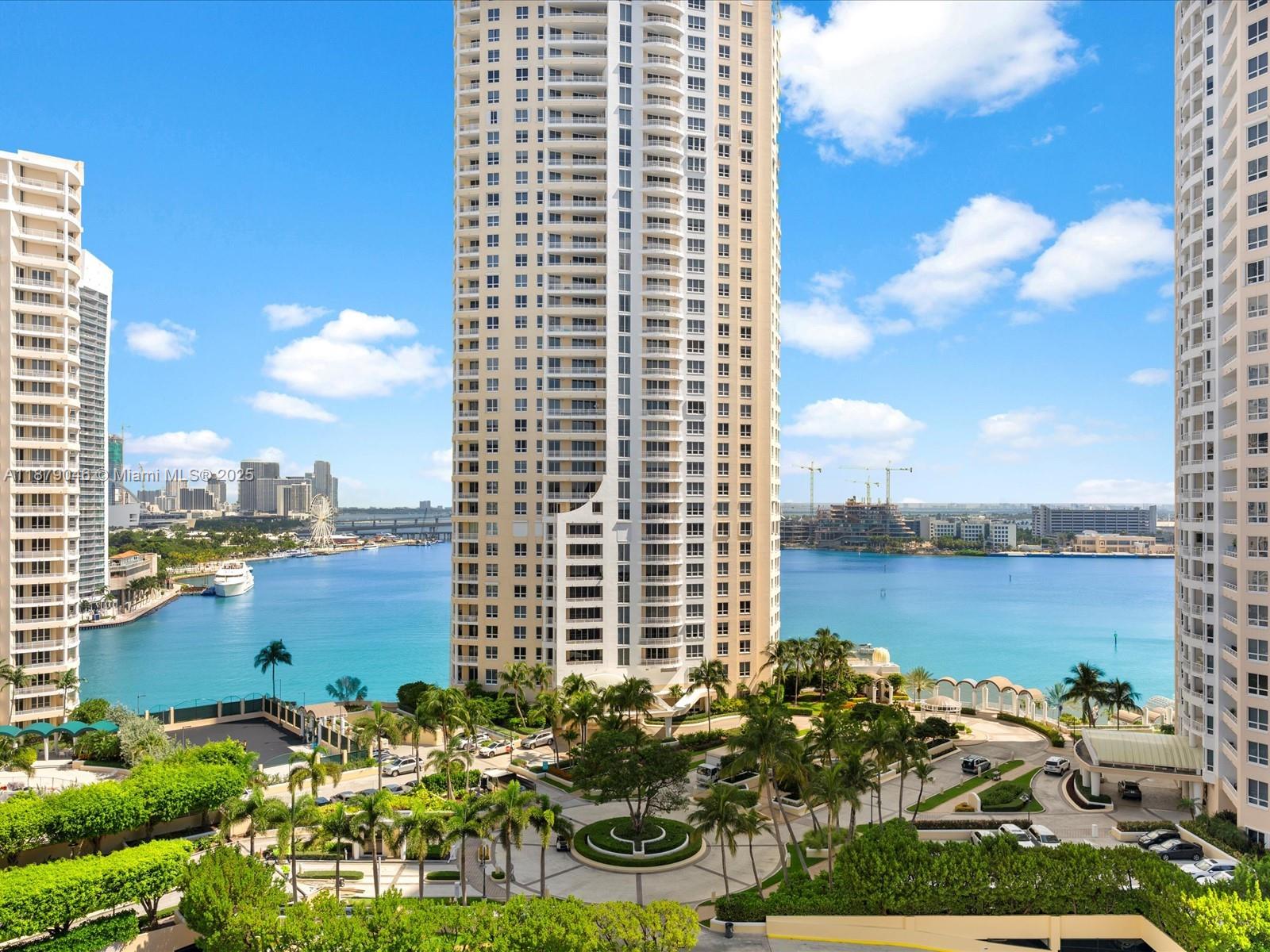 540 Brickell Key Dr #1702, Miami FL 33131
