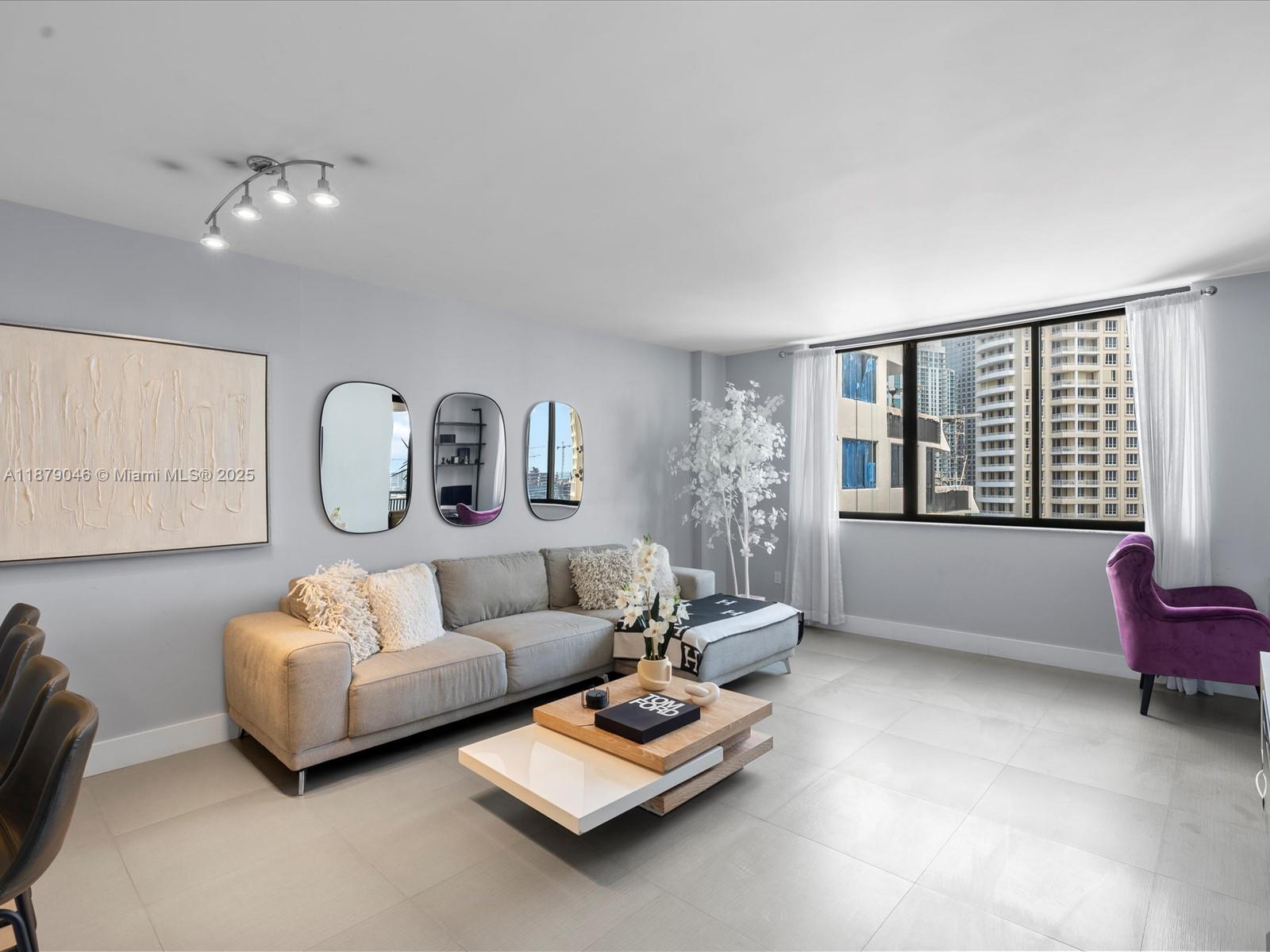 540 Brickell Key Dr #1702, Miami FL 33131