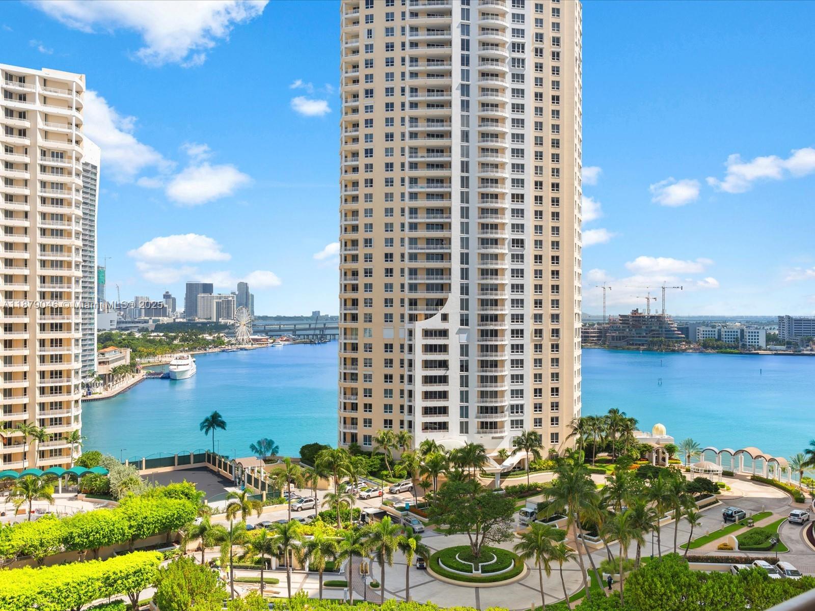 540 Brickell Key Dr #1702, Miami FL 33131