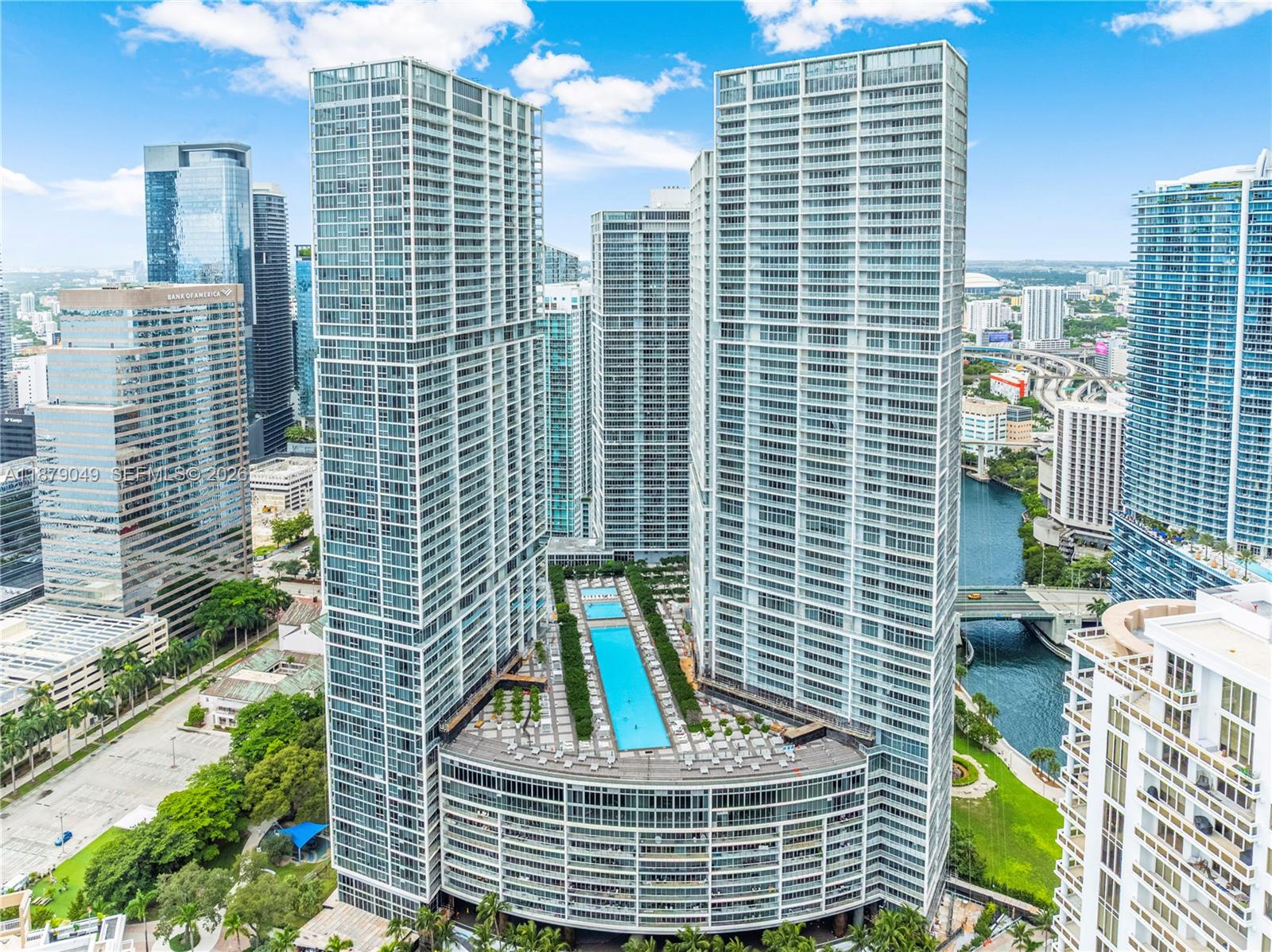 465 Brickell Ave #4801, Miami FL 33131