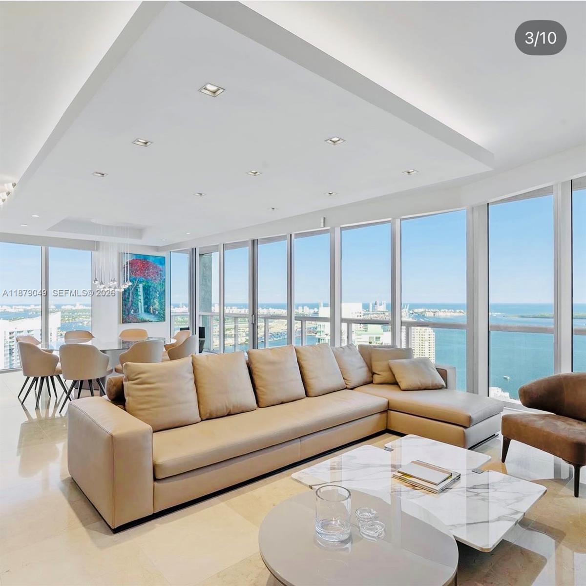 465 Brickell Ave #4801, Miami FL 33131